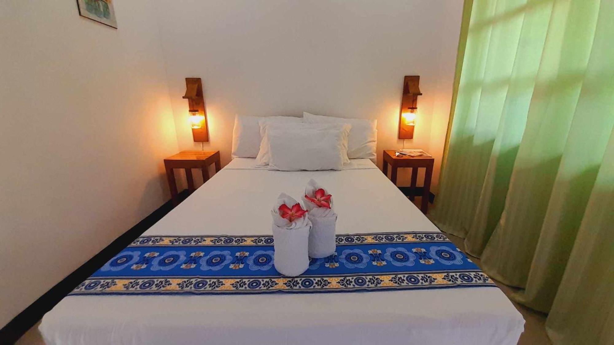 El Taraw Bed & Breakfast Puerto Princesa Exterior photo